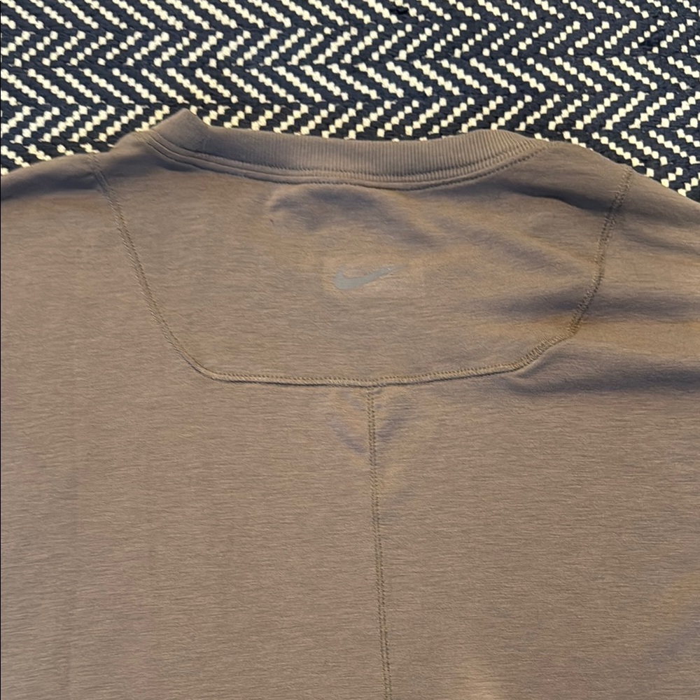 Nike Tan Short Sleeve Tee Classic Crew Neck - Picture 7 of 9